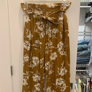 Zara Flora Highwaisted Paperbag Pants
